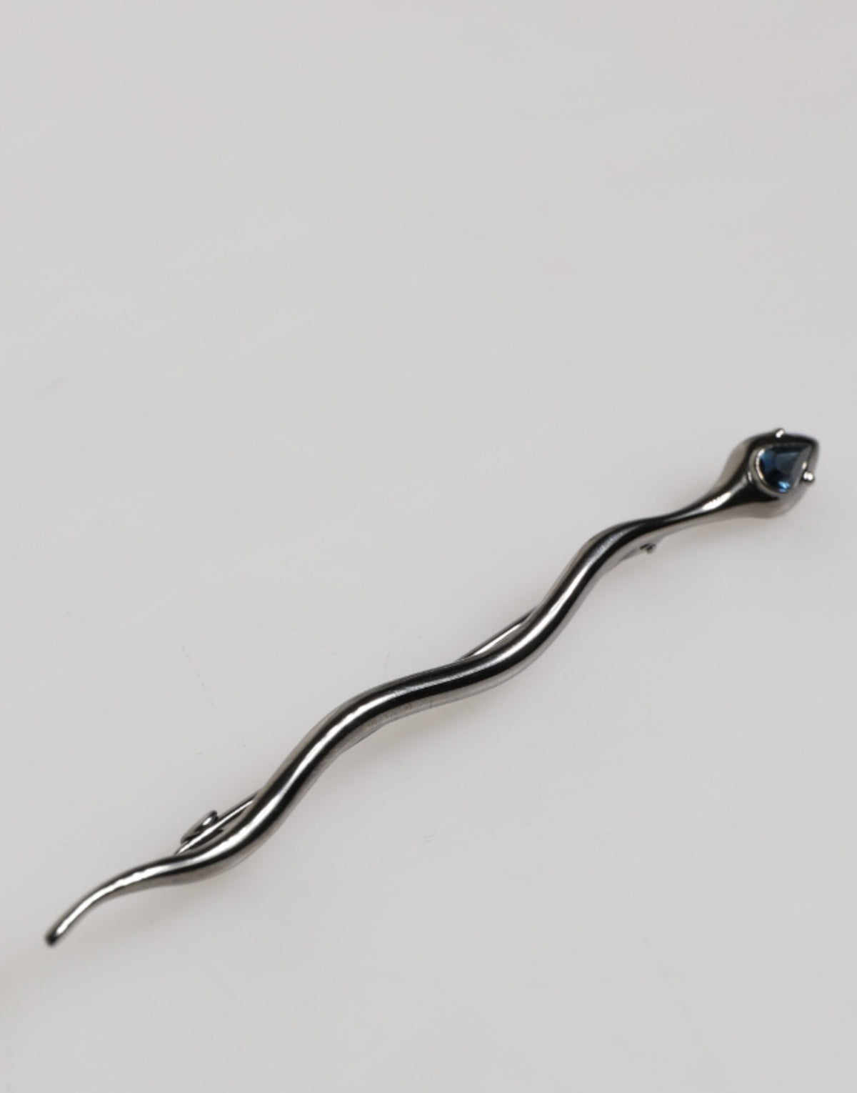 Dolce & Gabbana Black Brass Crystal Spilla Serpente Mens Brooch Pin